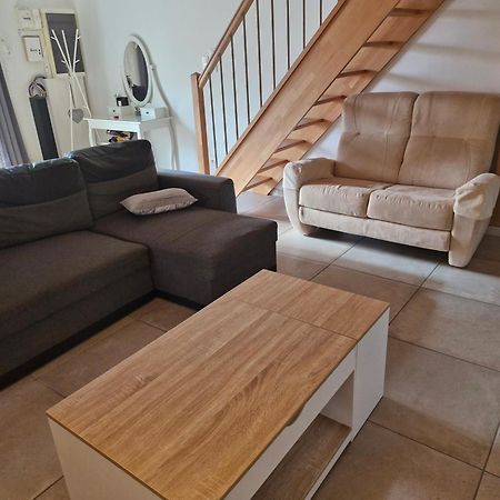 Petite Maison Meublee Entre Avignon Et Carpentras Morieres-les-Avignon ภายนอก รูปภาพ