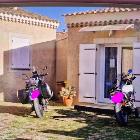 Petite Maison Meublee Entre Avignon Et Carpentras Morieres-les-Avignon ภายนอก รูปภาพ